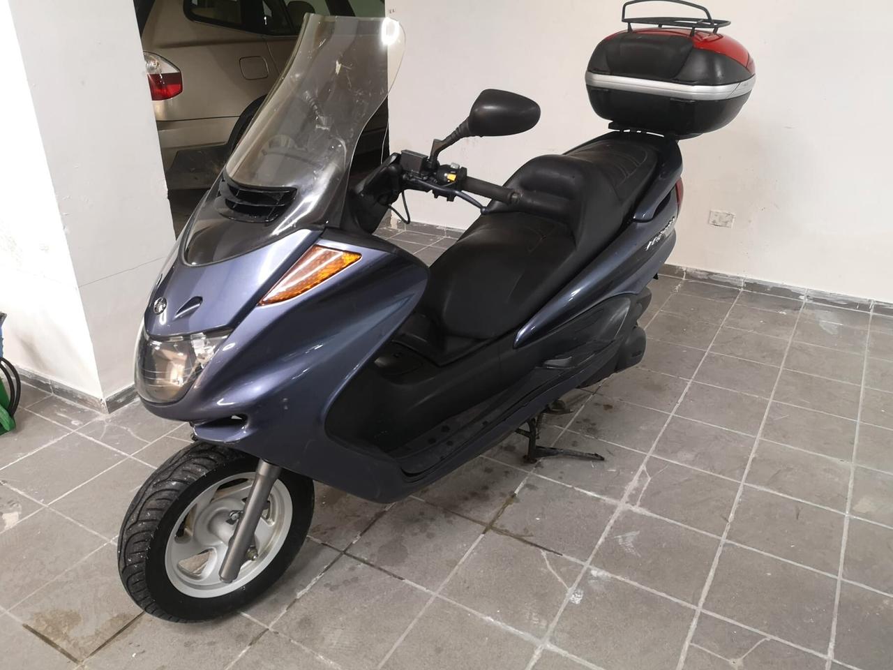Yamaha Majesty 250