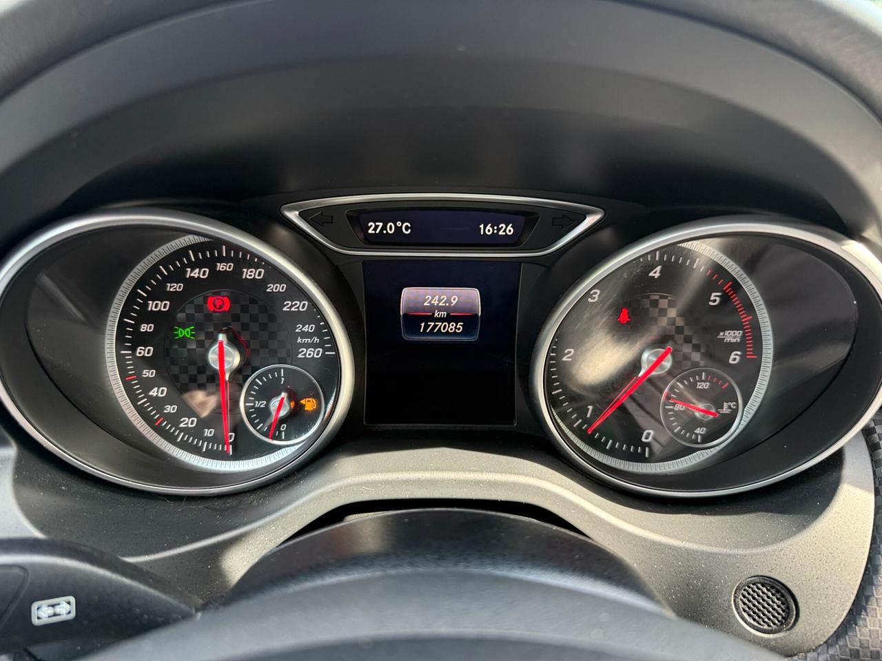 Mercedes-benz A 180 A 180 d Premium