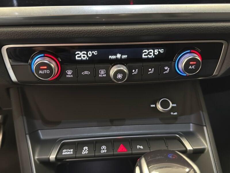 Audi Q3 Sportback 40 TDI quattro S tronic Business Plus