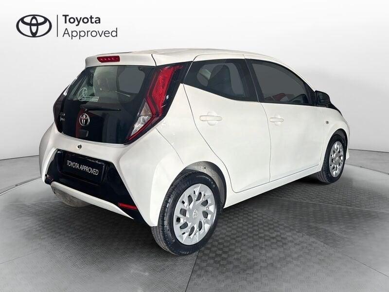 Toyota Aygo Connect 1.0 VVT-i 72 CV 5 porte x-play MMT