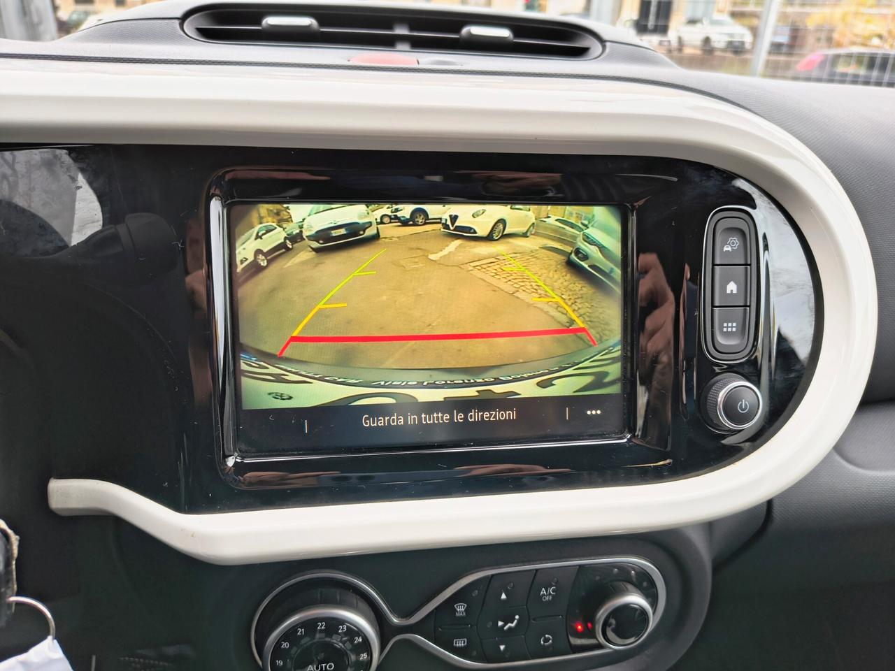 RENAUT TWINGO 1.0 BENZINA LIMITED EDITION 2020