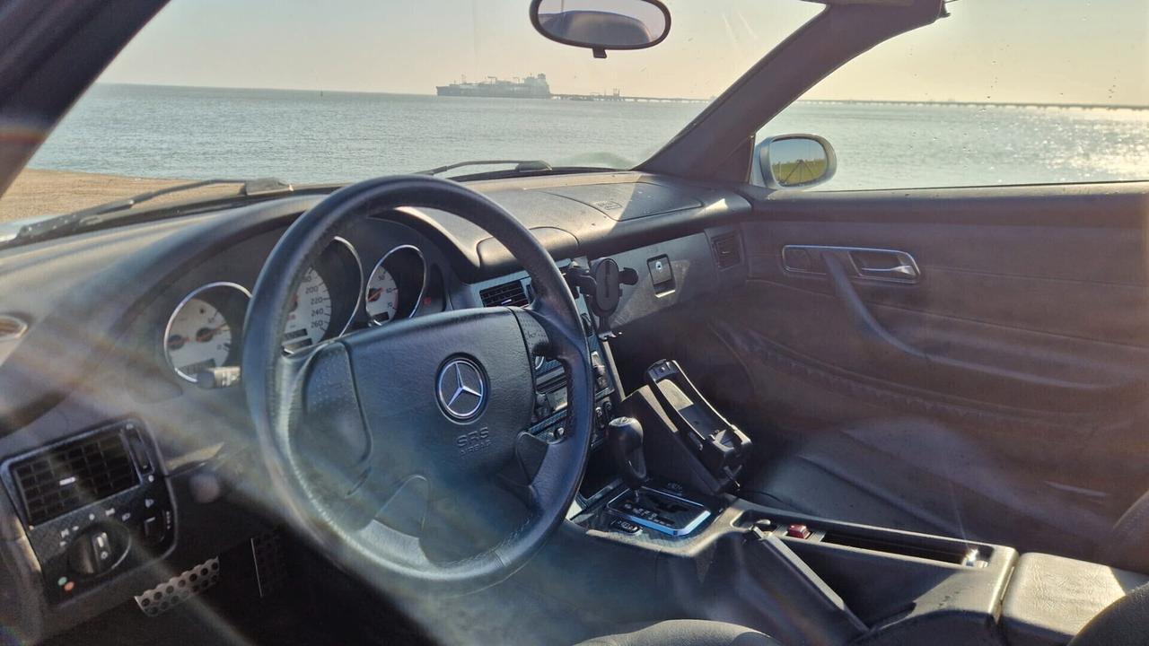 Mercedes-benz SLK 200 cat