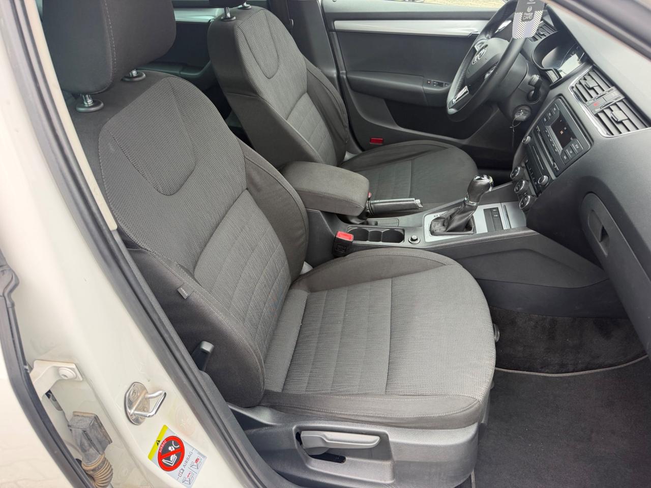 Skoda Octavia 2.0 TDI 150CV DSG 2014