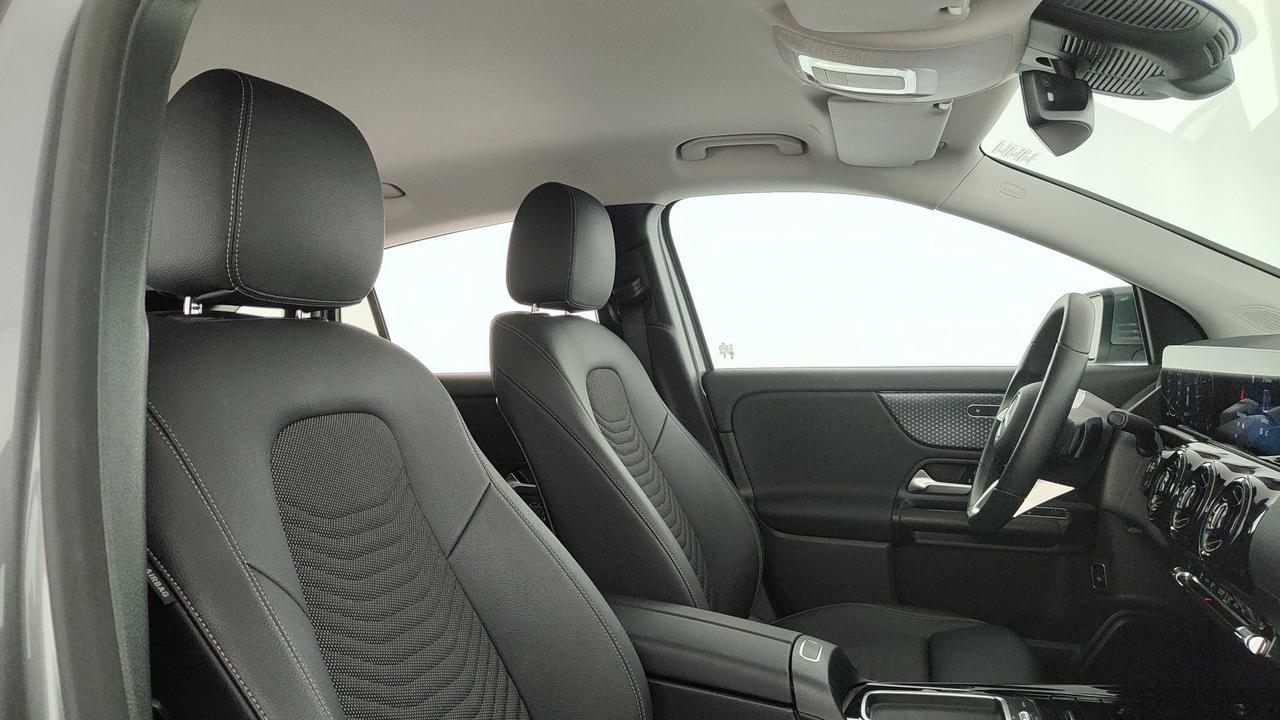 Mercedes-Benz GLA 180 d Advanced auto