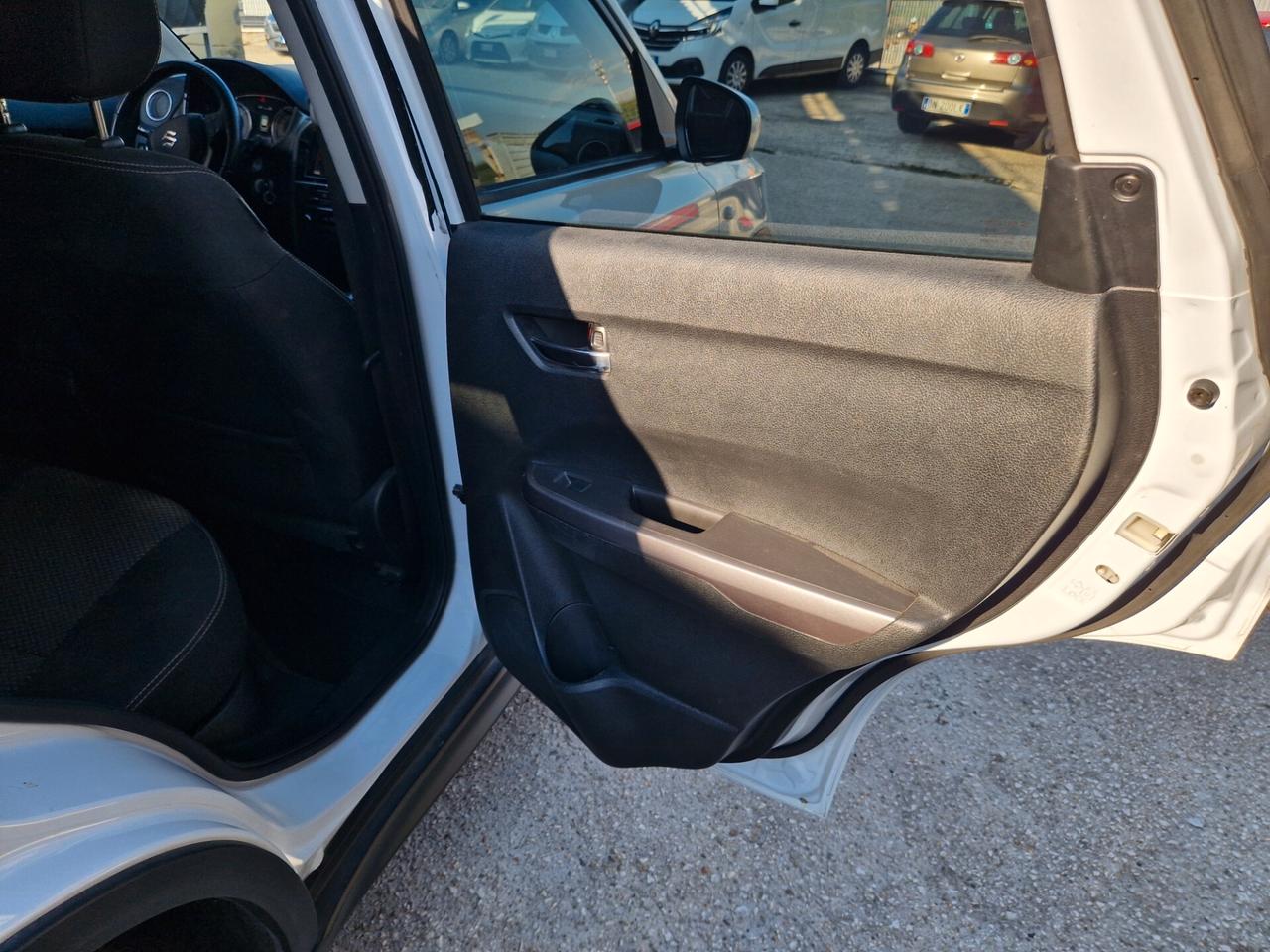 Suzuki Vitara 1.0 Boosterjet Cool GPL