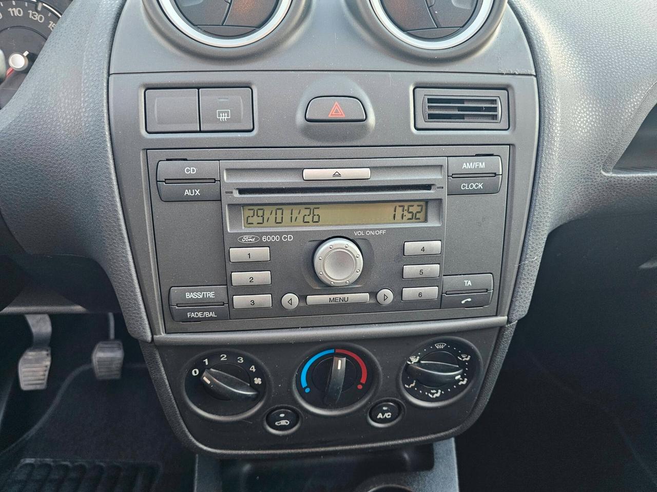 FORD FIESTA 1.4 TDCI 68CV TITANIUM