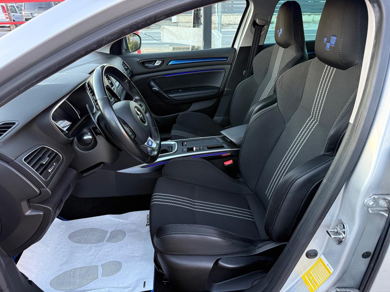 Renault Mégane TCe 205 CV EDC GT 4Control