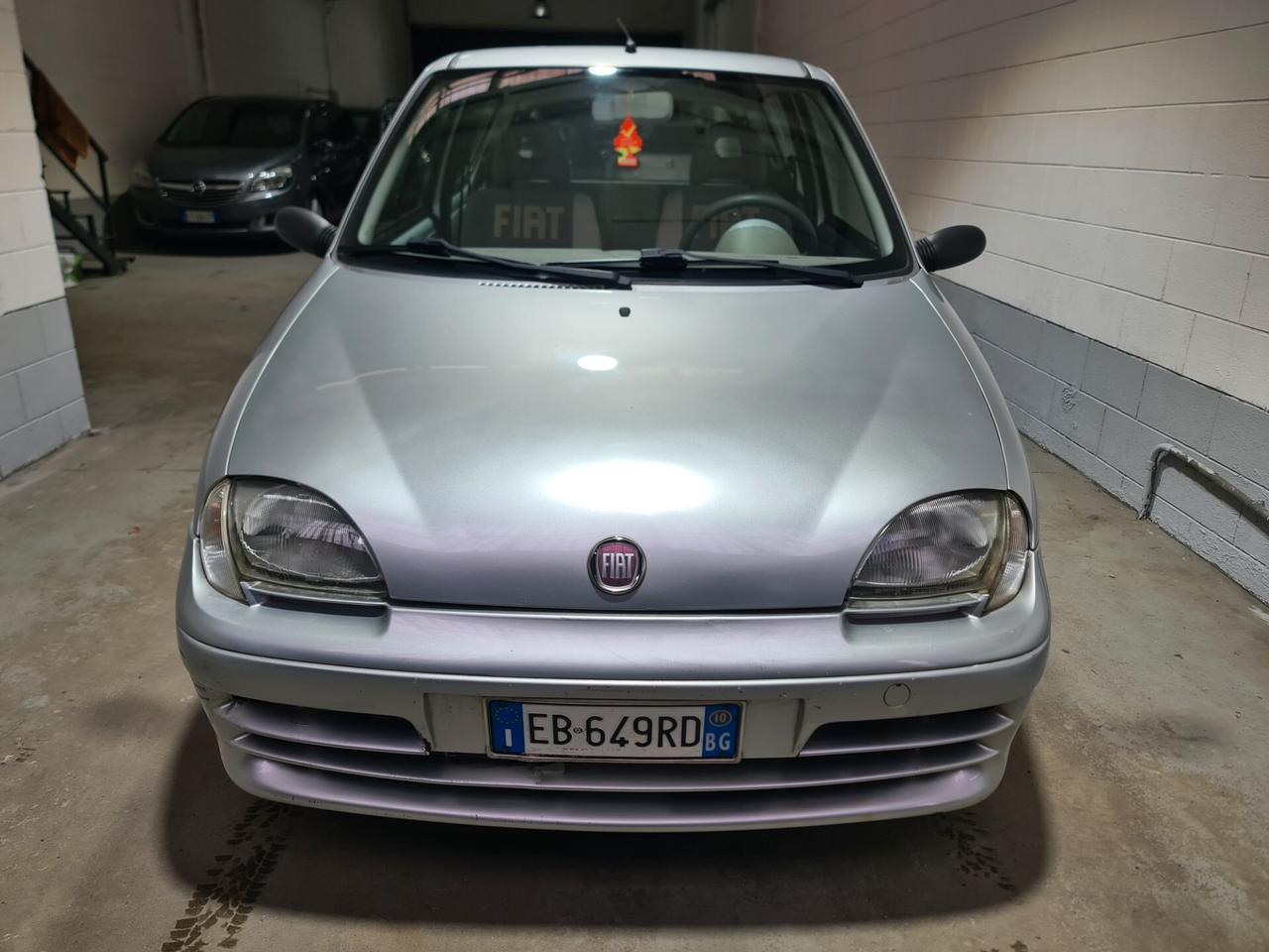 Fiat 600 1.1 Active