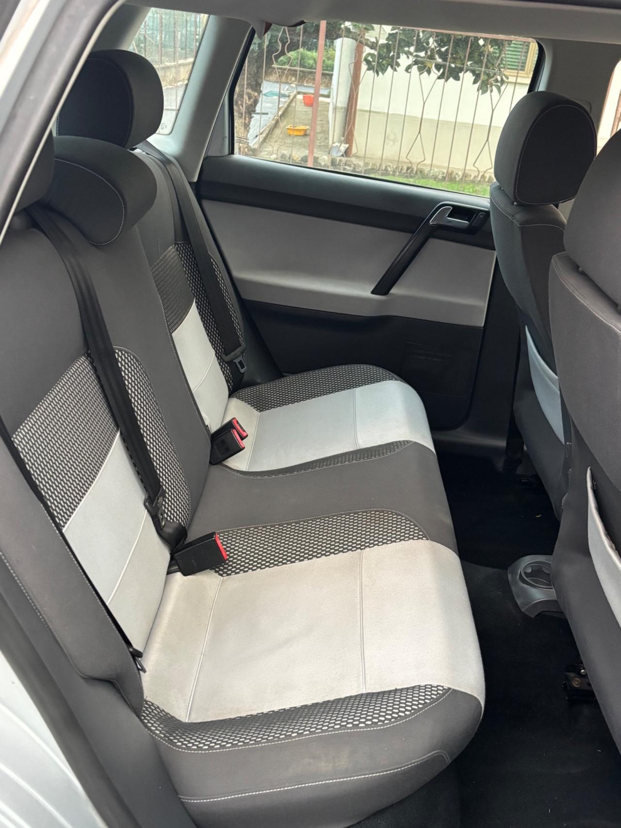 Volkswagen Polo 1.4/80CV 16V 3p. Comfortline