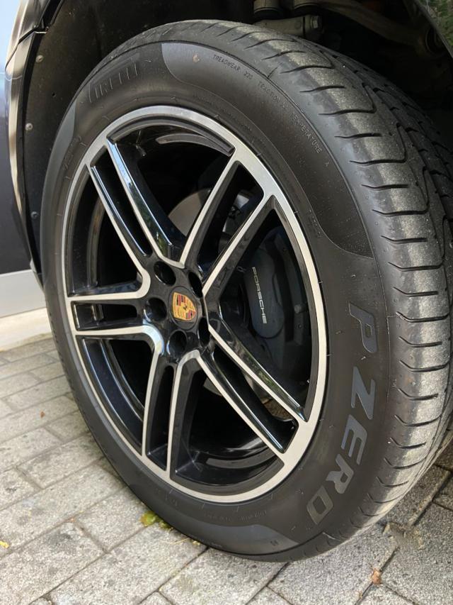 PORSCHE Macan 2.0 Pano Bose Scarichi No Superbollo