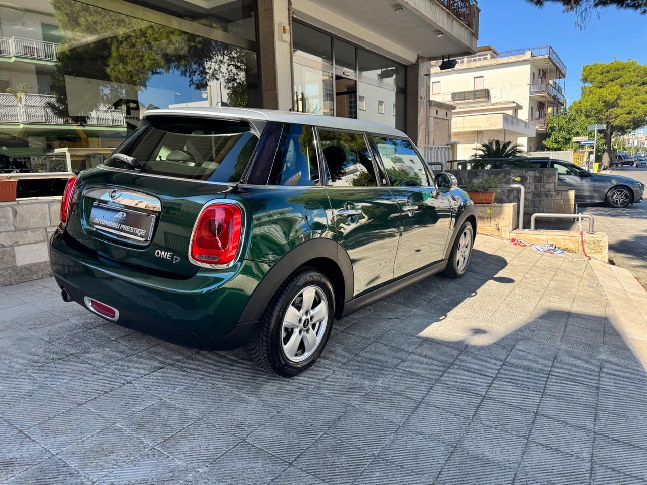 Mini 1.5 One D Business
