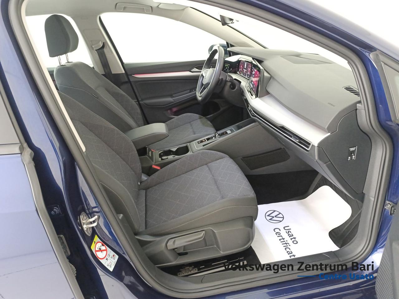 Volkswagen Golf 2.0 tdi life 115cv dsg