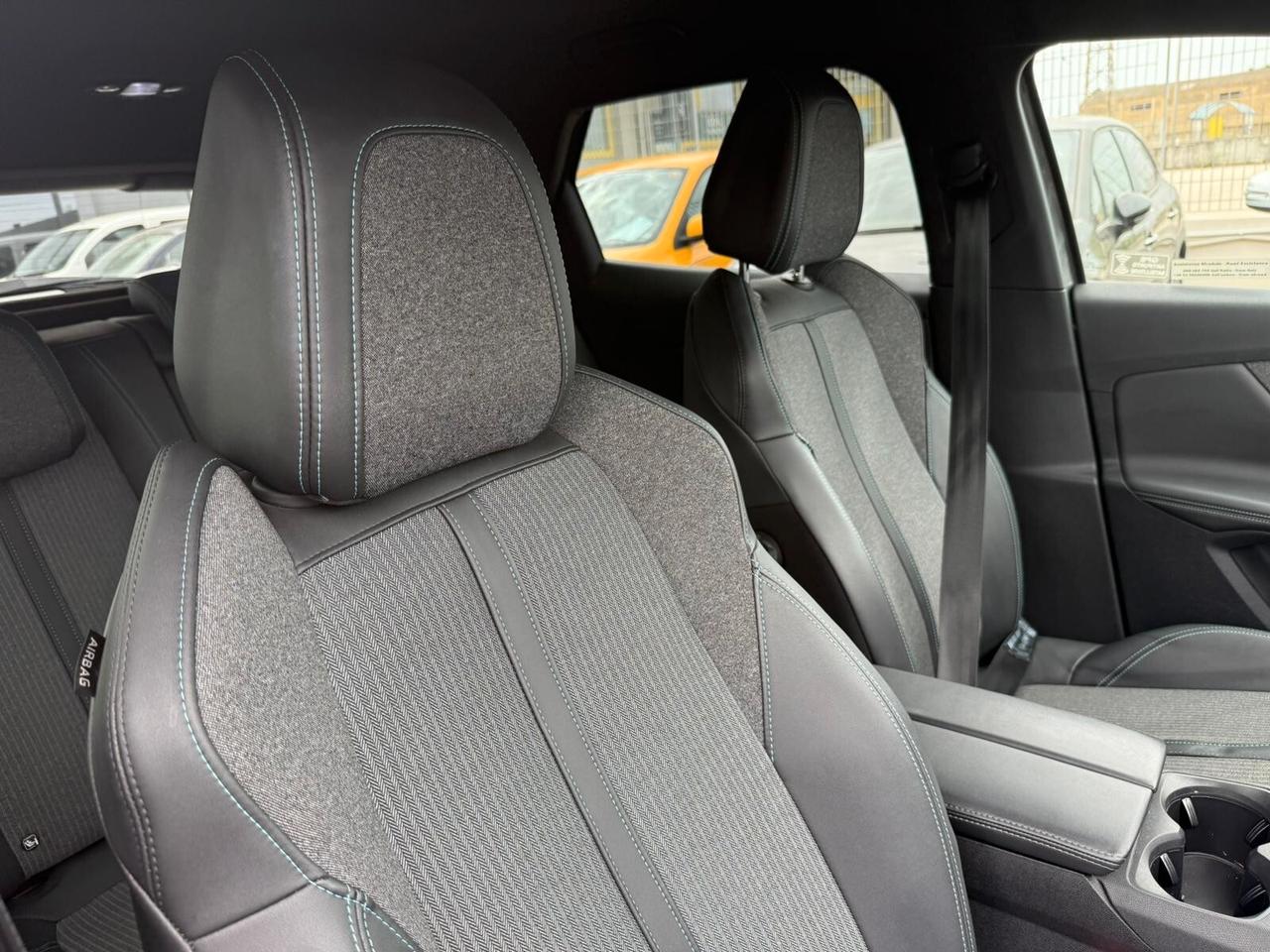 Peugeot 3008 1.5 BlueHDi 131 CV S&S EAT8 Allure