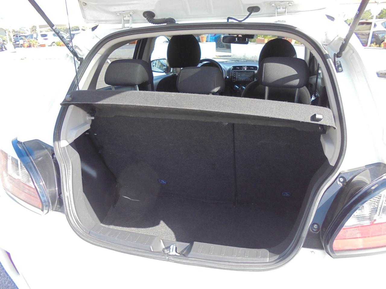 Mitsubishi Space Star 1.2 Intense SDA