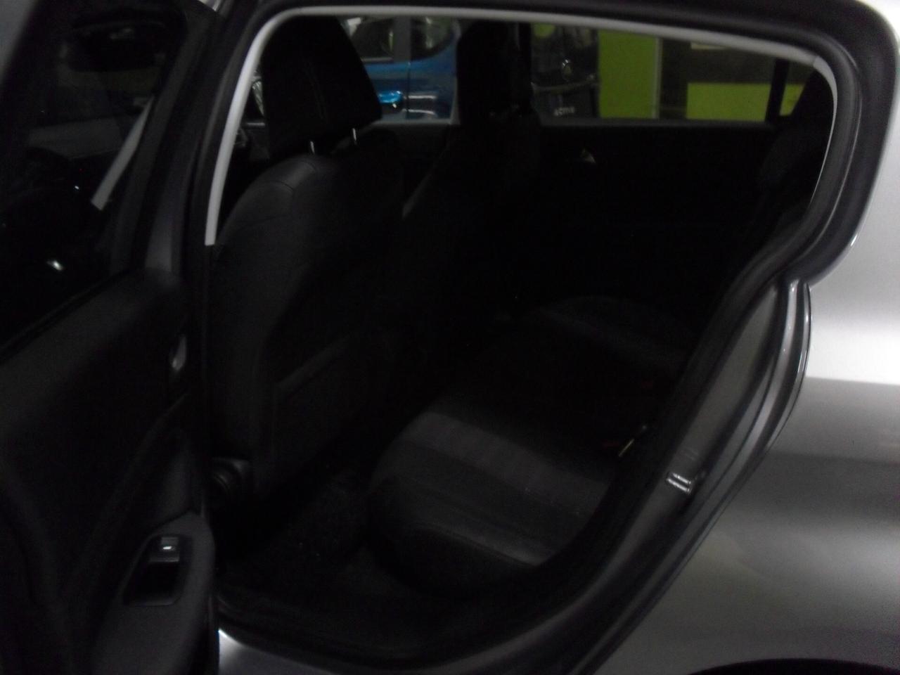 Peugeot 308 BlueHDi 130 S&S Allure