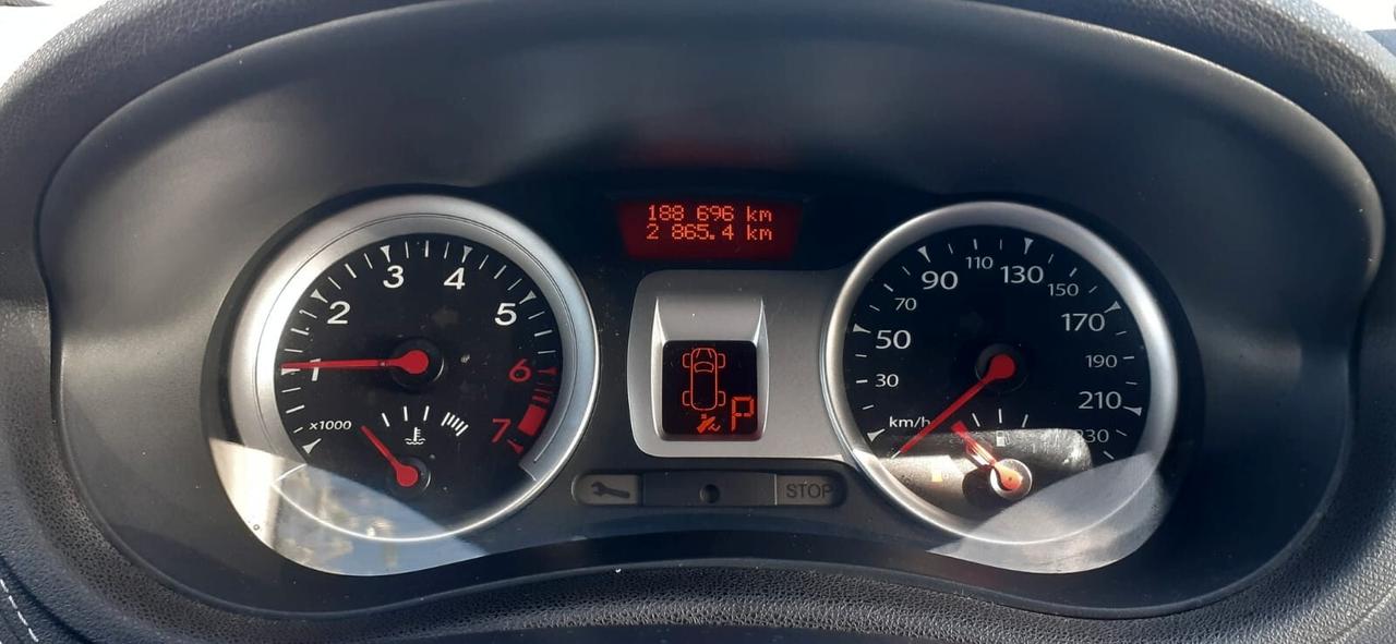 Renault Clio 2011 - 1.2 BENZINA CAMB. AUT. LB AUTOMOBILI
