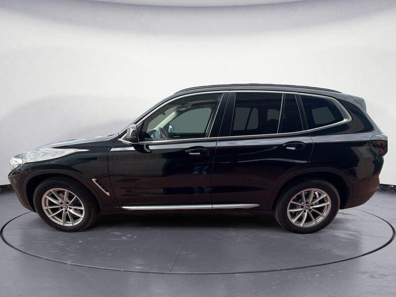 BMW X3 sDrive 18d Mild Hybrid 48V