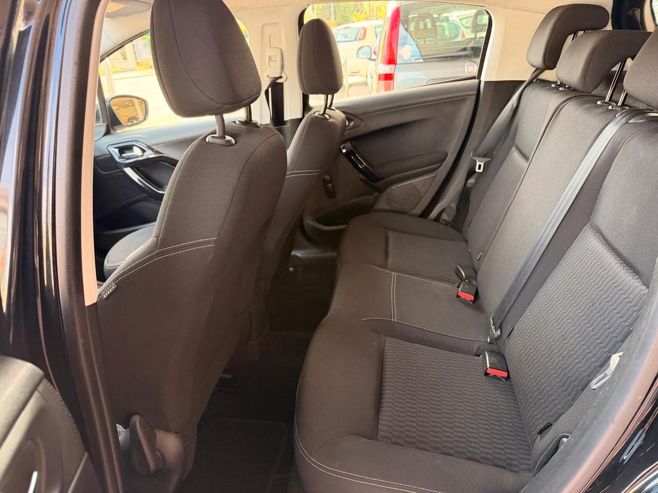 Peugeot 208 1.2 Benzina 82 5 porte 82 (cv) - 60(kw)
