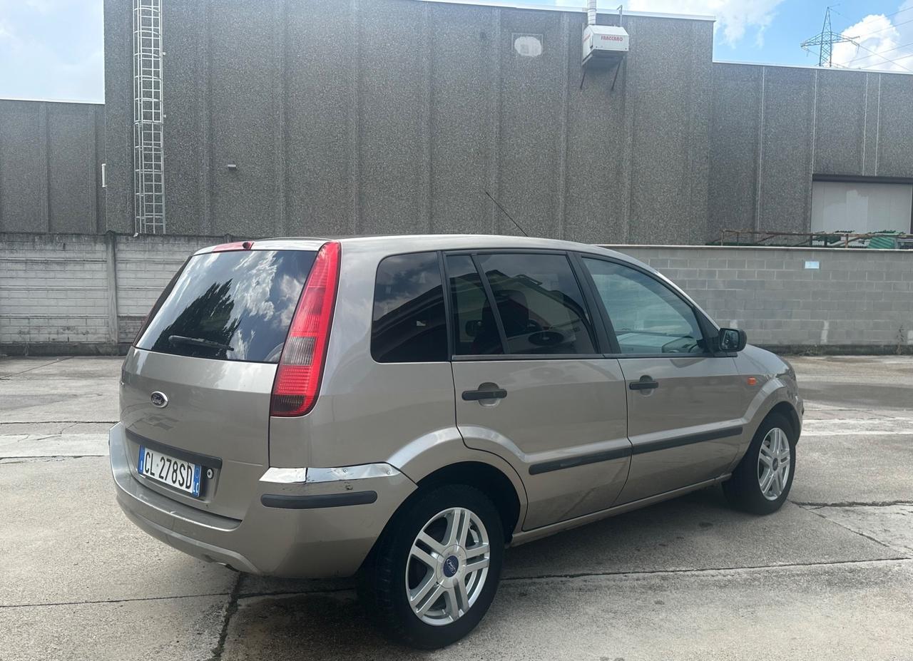 Ford Fusion 1.4 16V 5p.