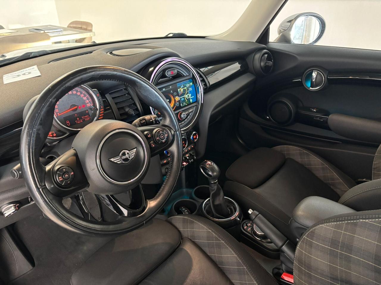 Mini Cooper D 1.5 Diesel 116 cv