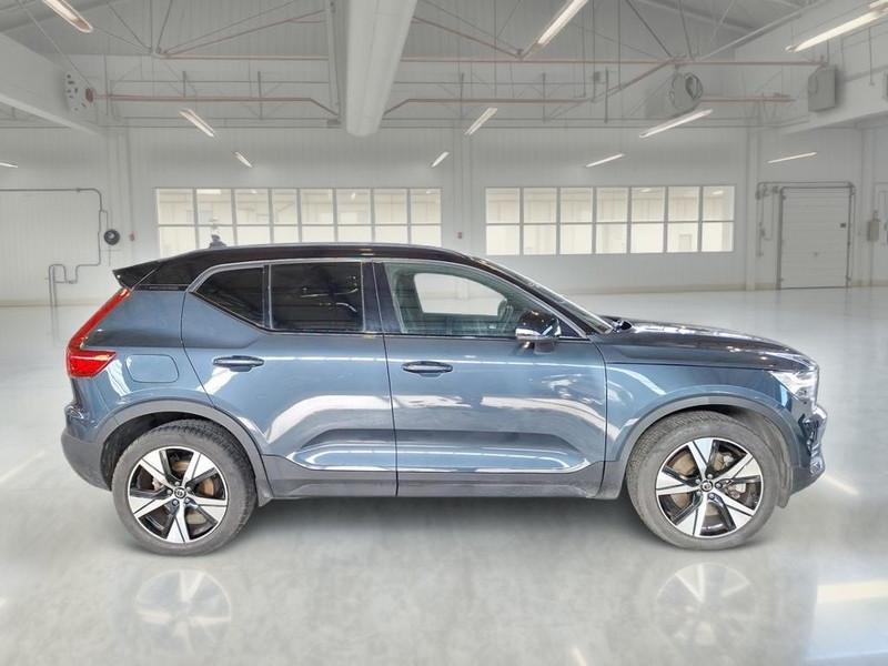 VOLVO XC40 T4 PLUG-IN HYBRID AUTO RECHARGE R-DESIGN 5 PORTE SUV