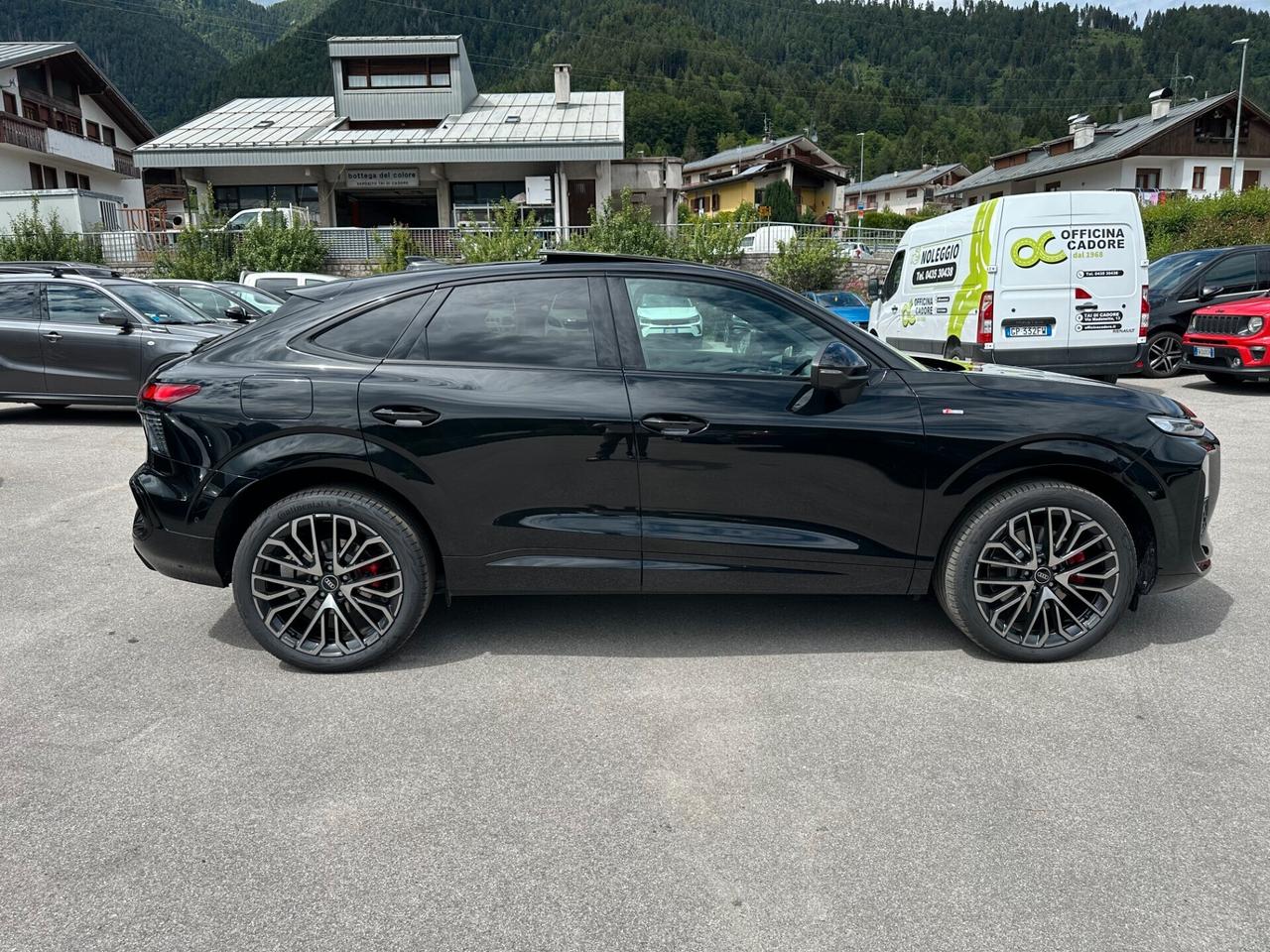 Audi Q3 SPB TFSI 150 kW S tronic quattro Line edition