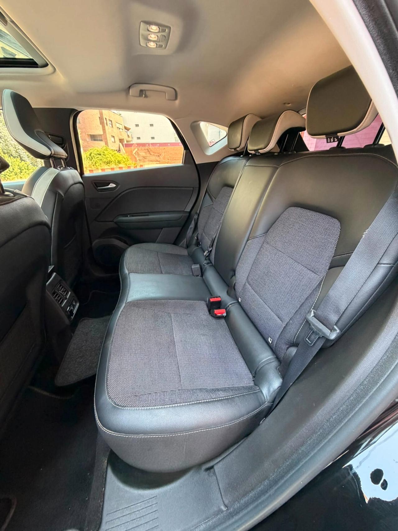 Renault Captur TCe 100 CV GPL Intens