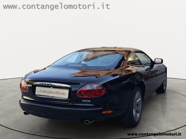 JAGUAR XK8 4.2 Coupé