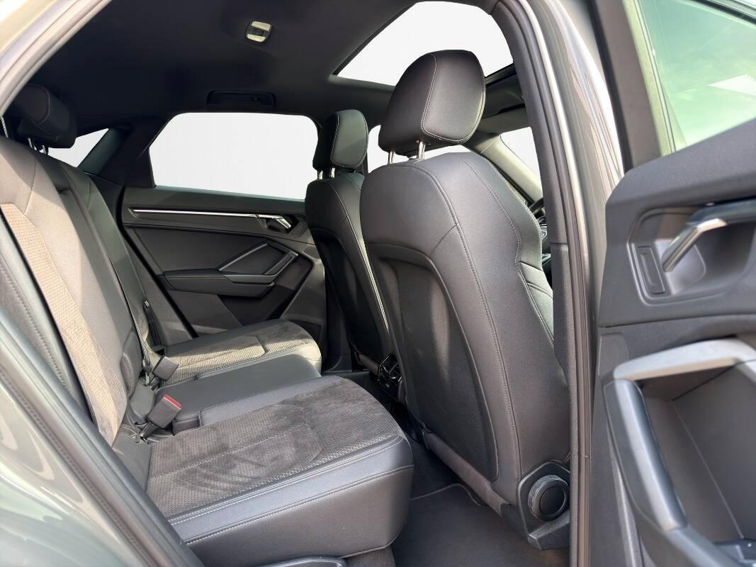 Audi Q3 Sportback 35 2.0 tdi S line edition s-tronic Tetto