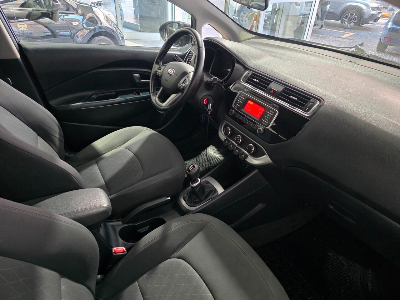 Kia Rio 1.1 CRDi 75cv 5P Cool 2017