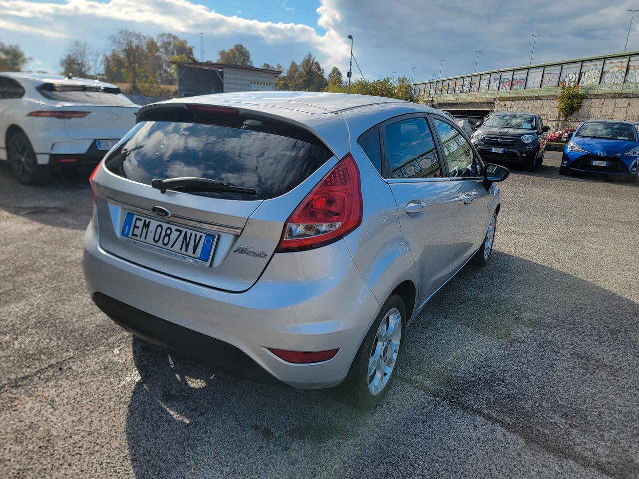 Ford Fiesta 1.4 Bz.- GPL Titanium GARANZIA