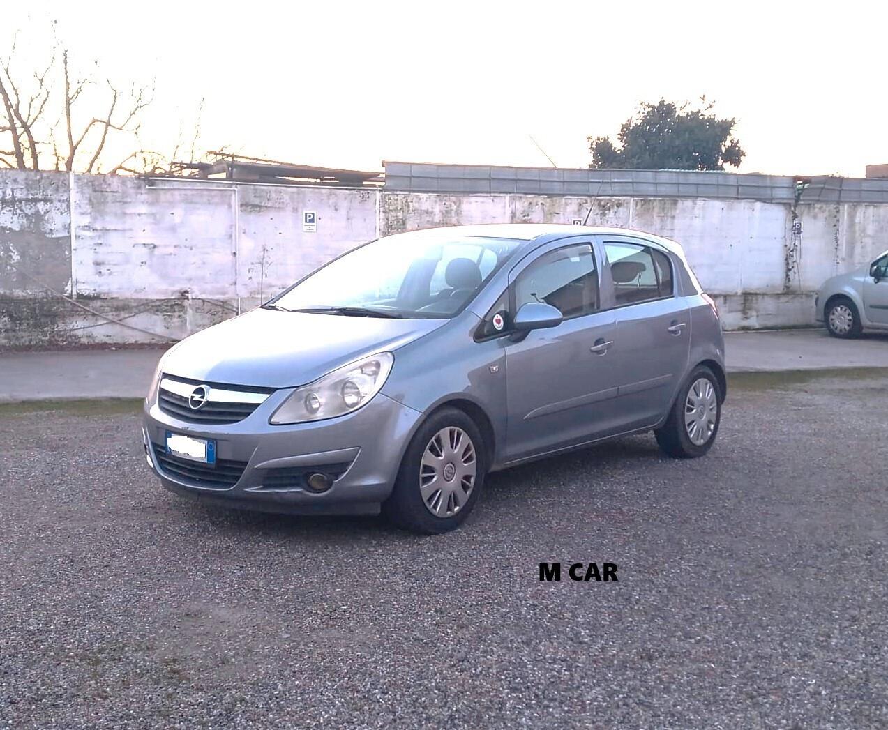 Opel Corsa 1.2 5 porte Cosmo