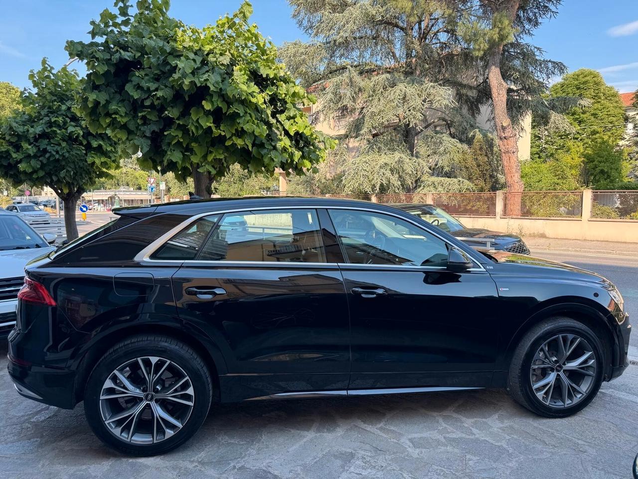 AUDI Q8 45 TDI QUATTRO TIPTRONIC