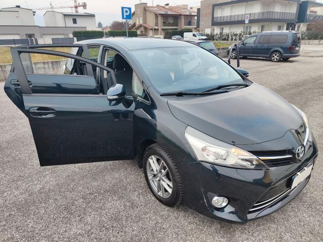 TOYOTA Verso 1.6 D-4D ( TAGLAINADI TOYOTA )