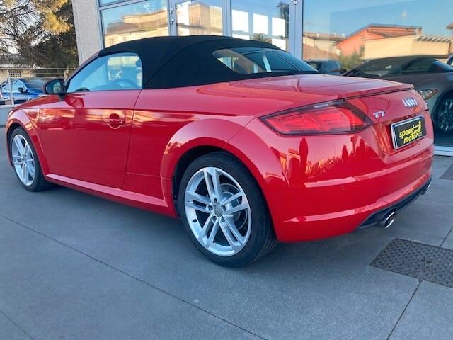 Audi TT Roadster 2.0 TDI ultra Design