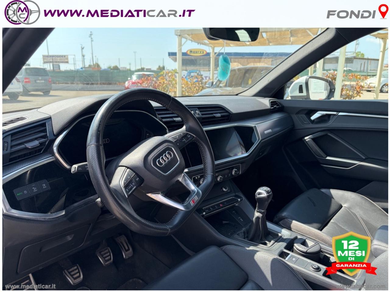 AUDI Q3 35 TDI quattro S tronic Business
