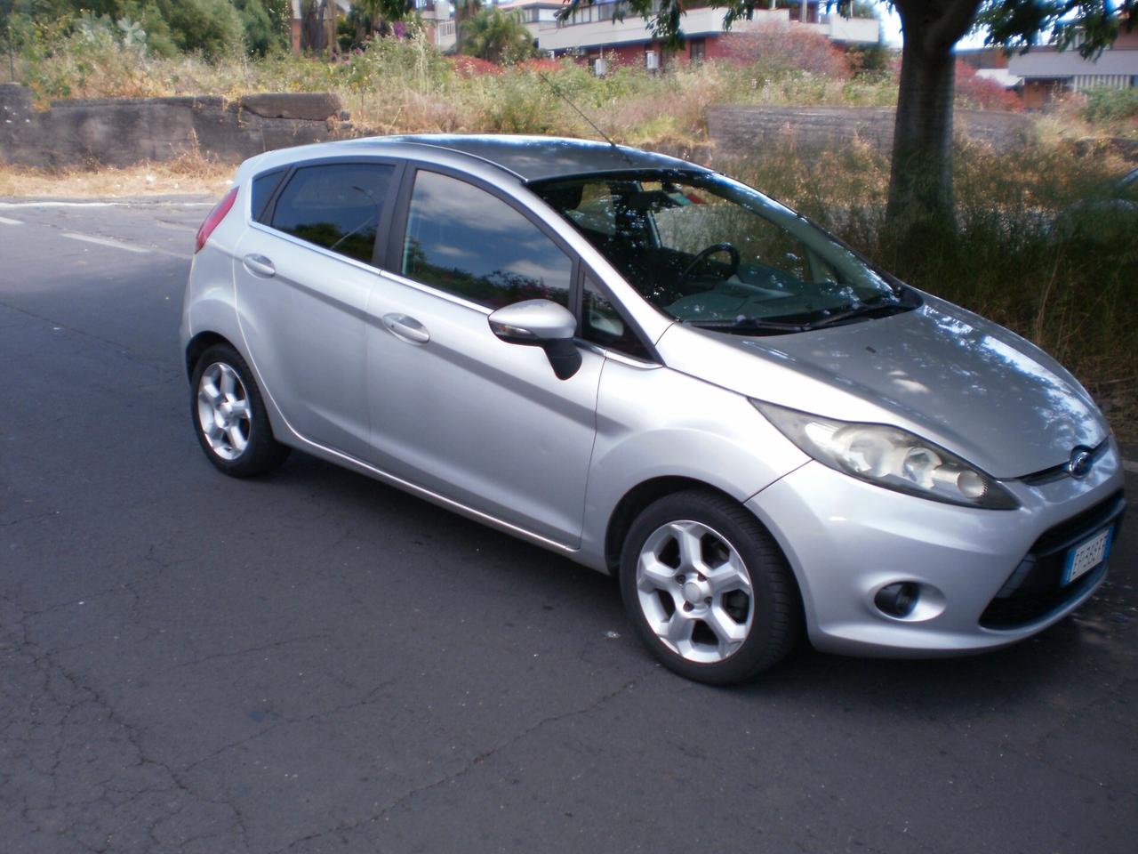 Ford Fiesta 1.2 82 CV 5 porte Titanium