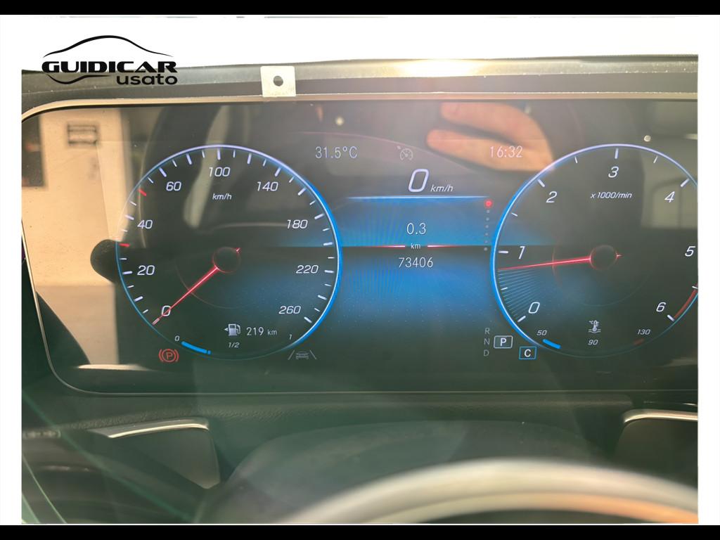 Mercedes-Benz GLB - X247 2019 - GLB 200 d Sport Plus auto