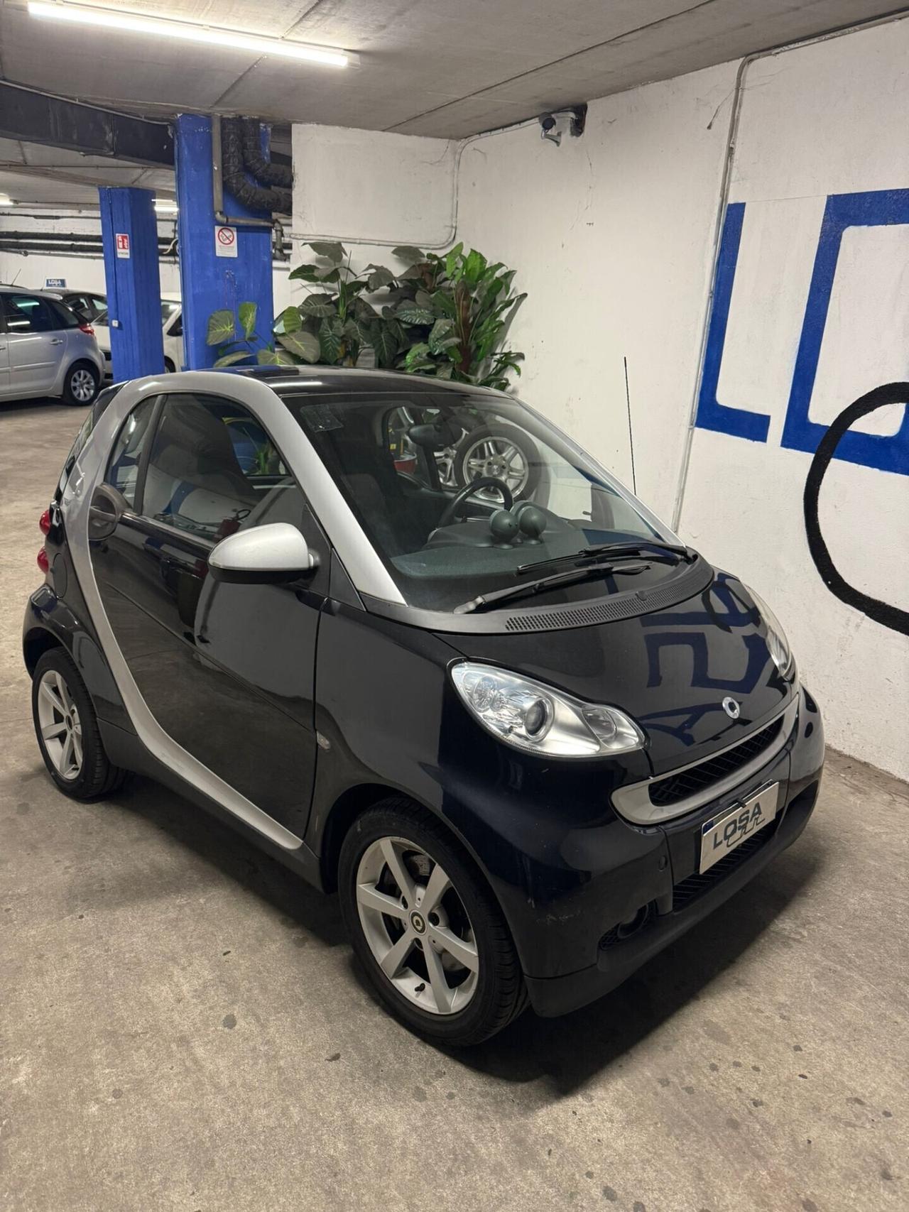 Smart ForTwo 1000 52 kW MHD motore revisionato e 12 mesi di garanzia