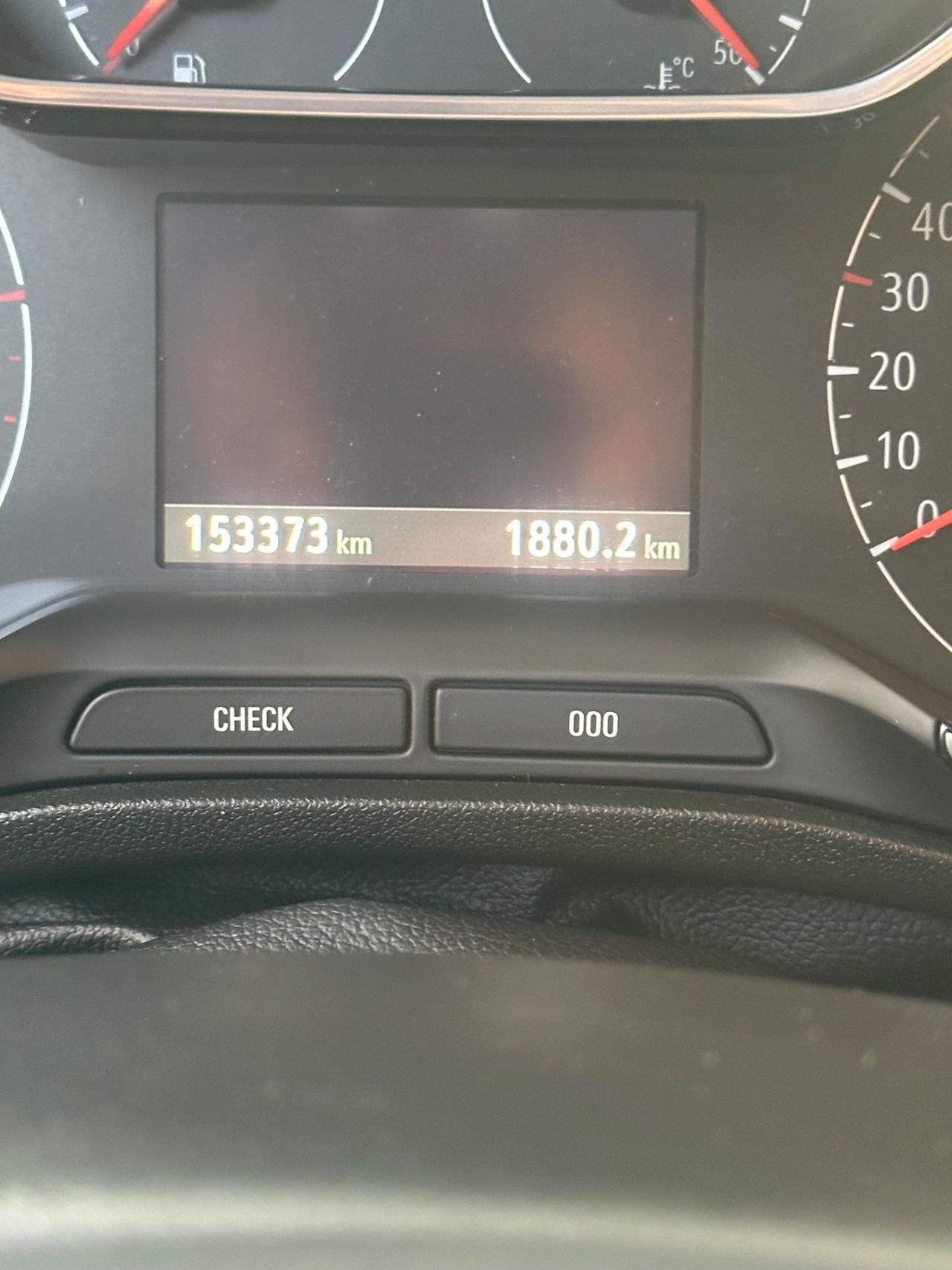 Opel Crossland X 1.6 ECOTEC D 8V Start&Stop Ultimate