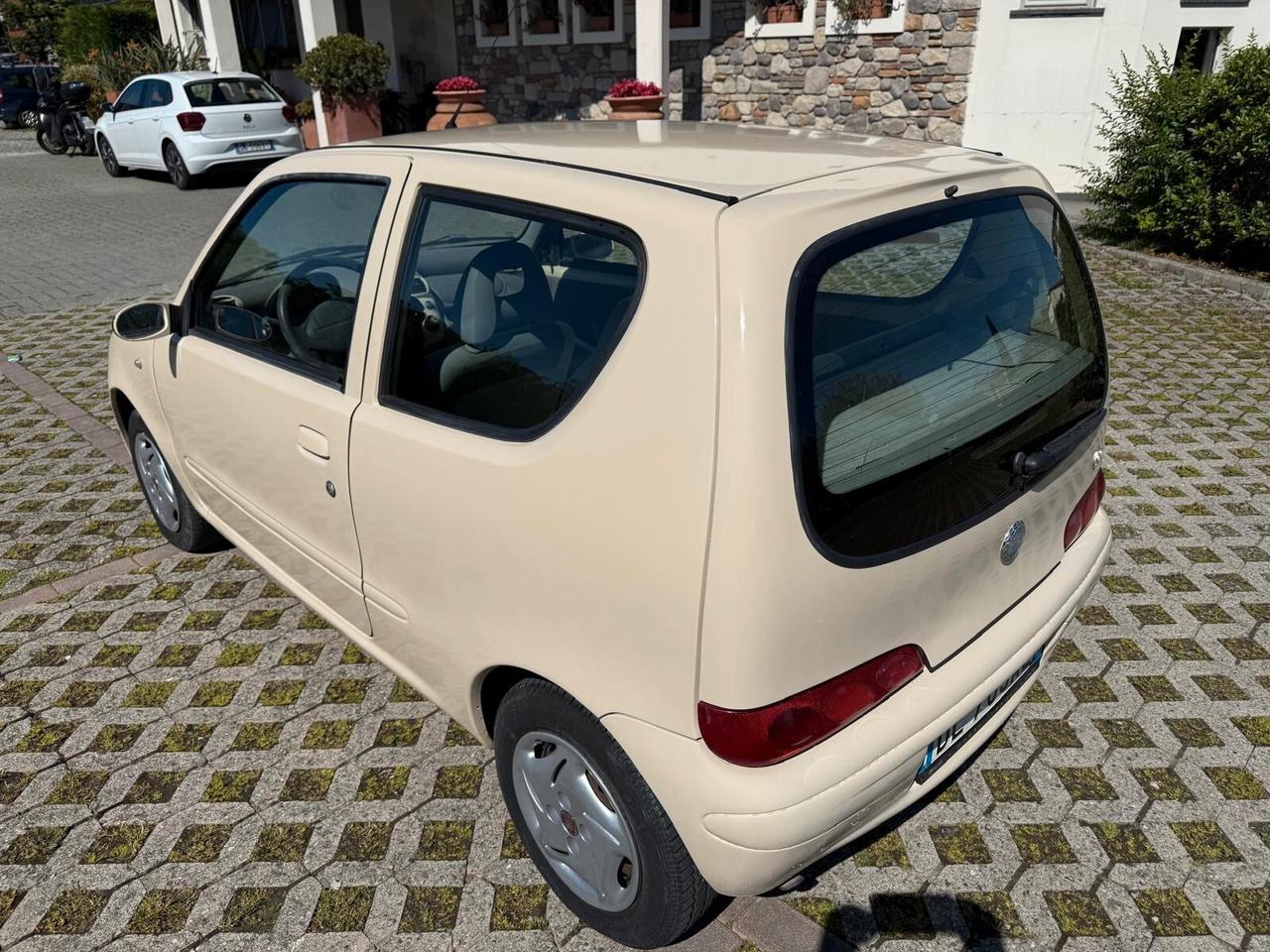 Fiat 600 1.1 50th Anniversary