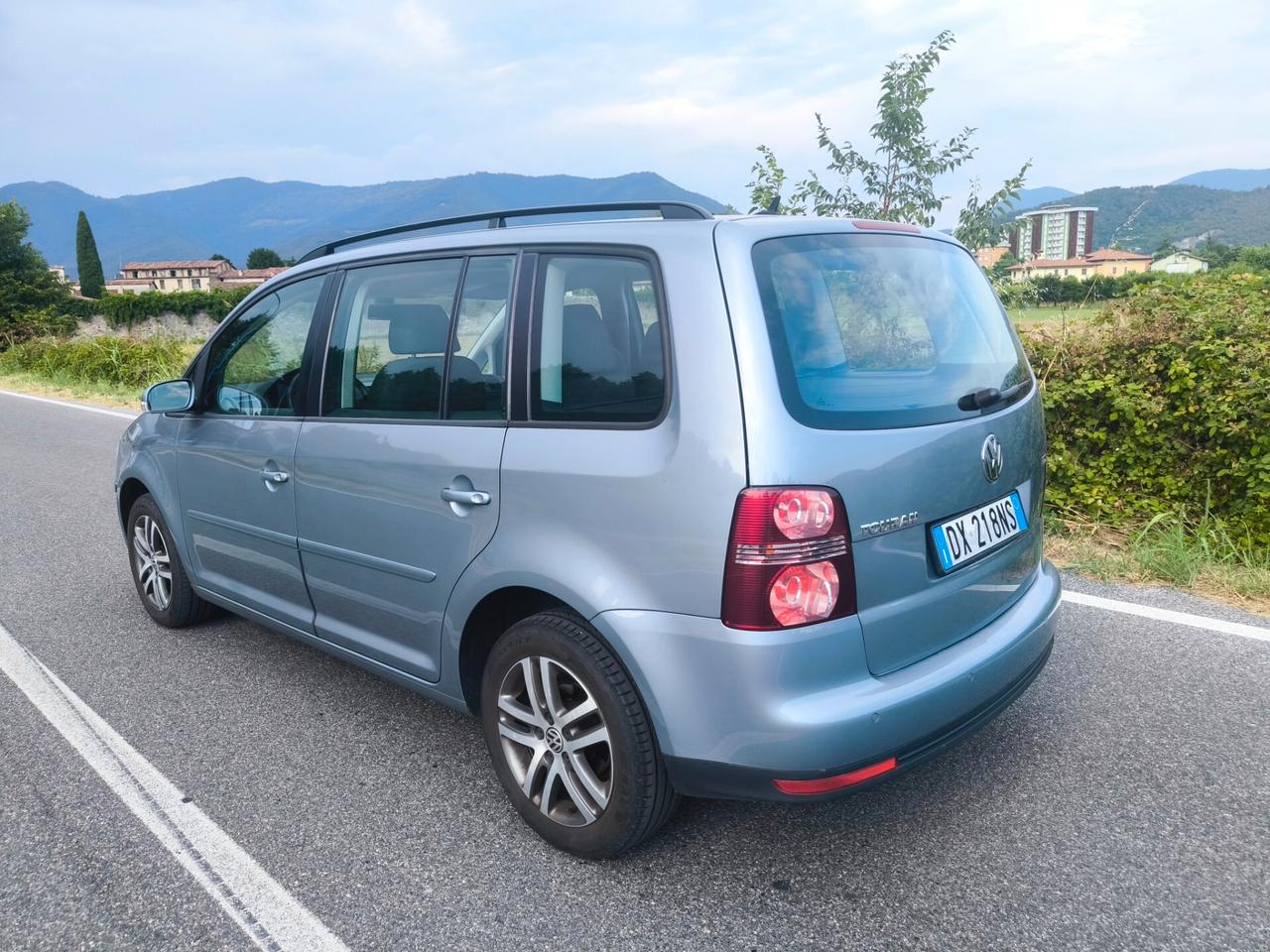 VOLKWAGEN TOURAN 1,9 TDI- 7 POSTI -OK NEOPATENTATI-KM 130000
