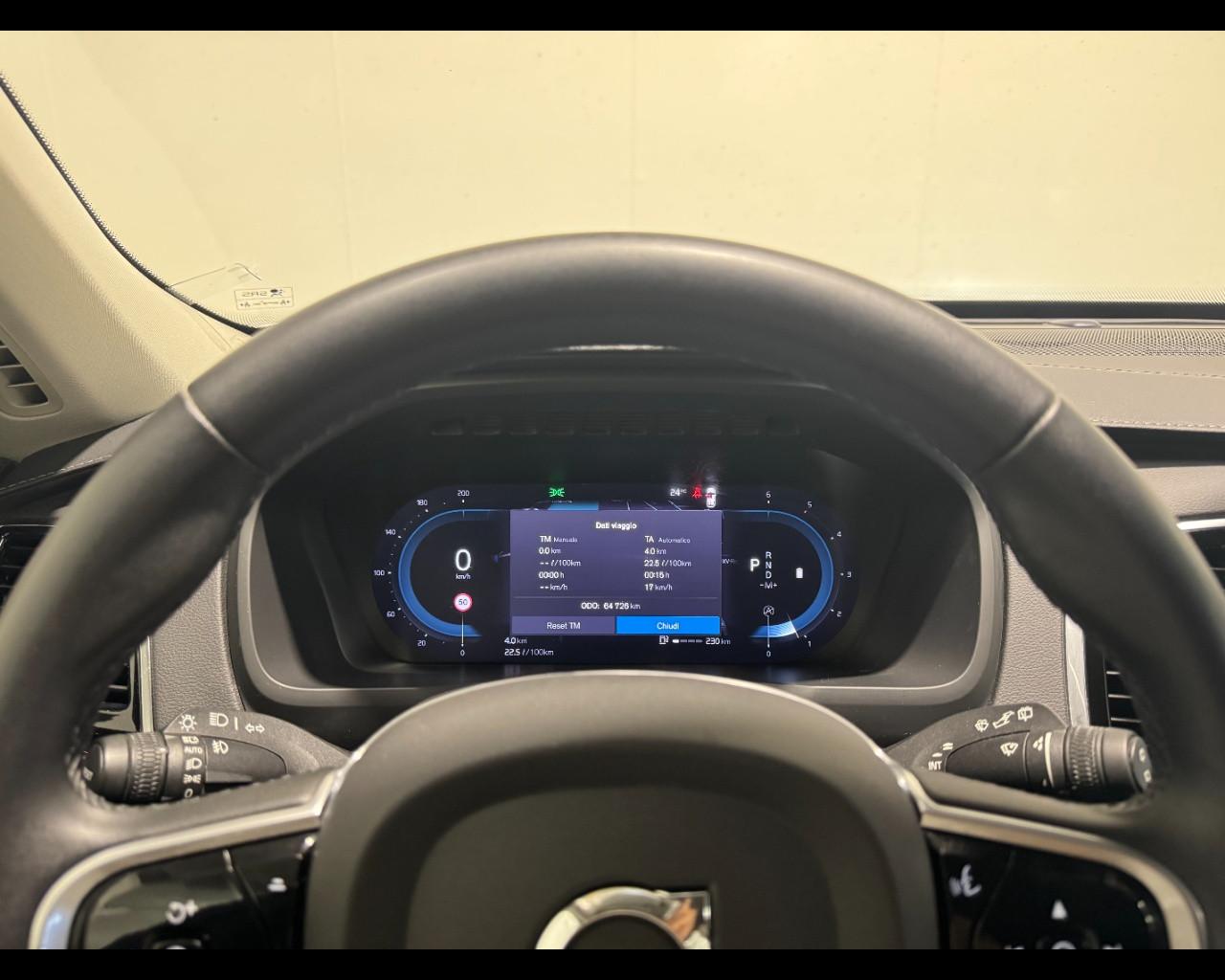 VOLVO XC90 B5 AUTO PLUS DARK