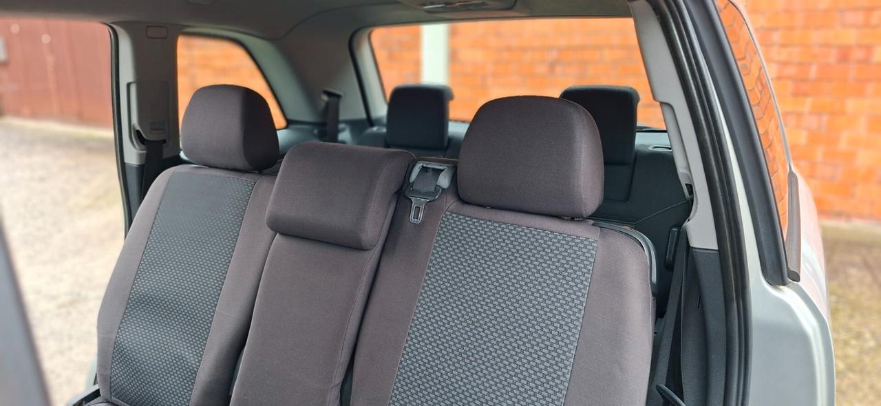 Opel Zafira 1.6 CON IMPIANTO A METANO 7 POSTI