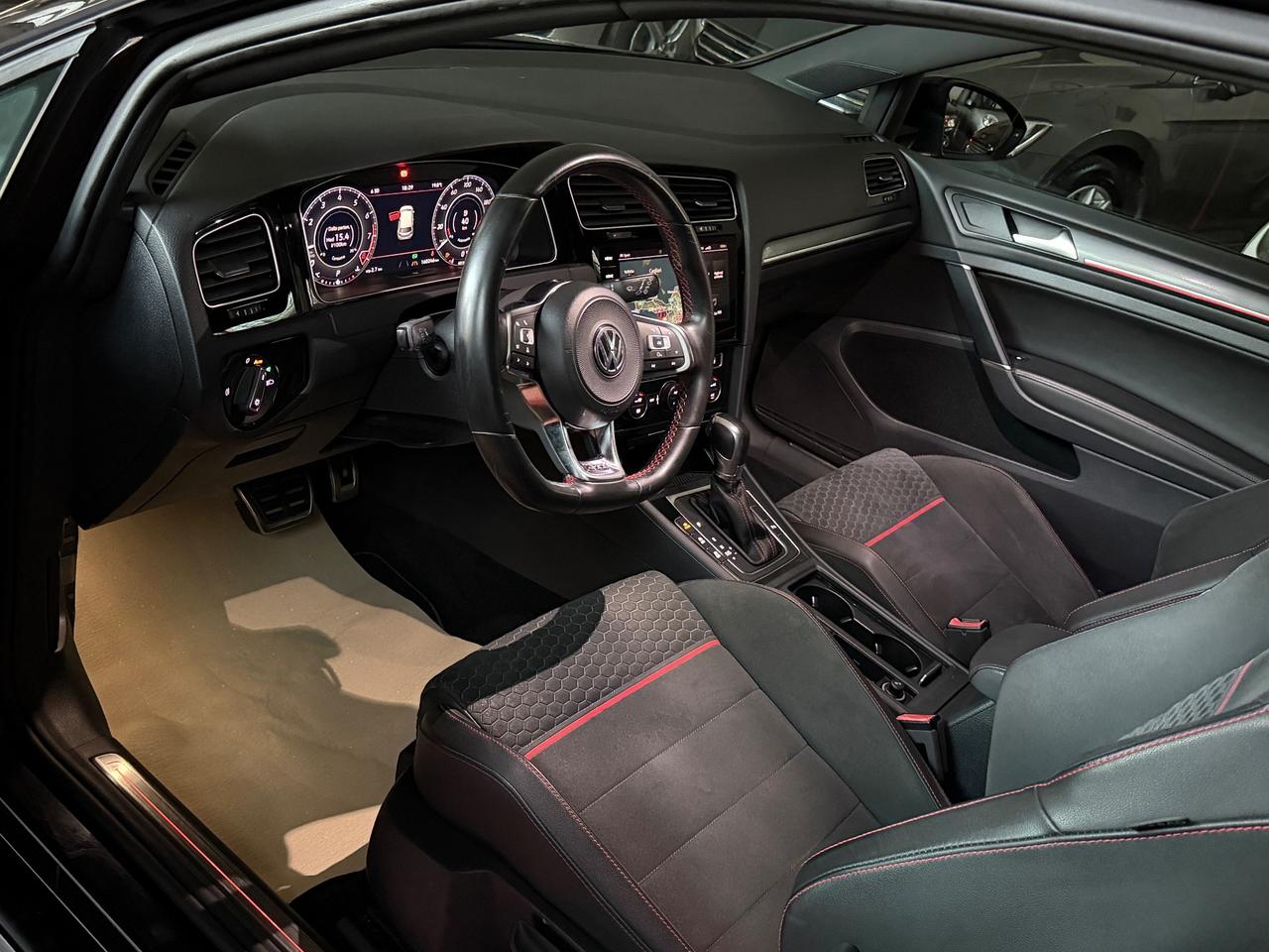 Volkswagen Golf GTI Performance 2.0 245 CV TSI DSG 3p. BMT