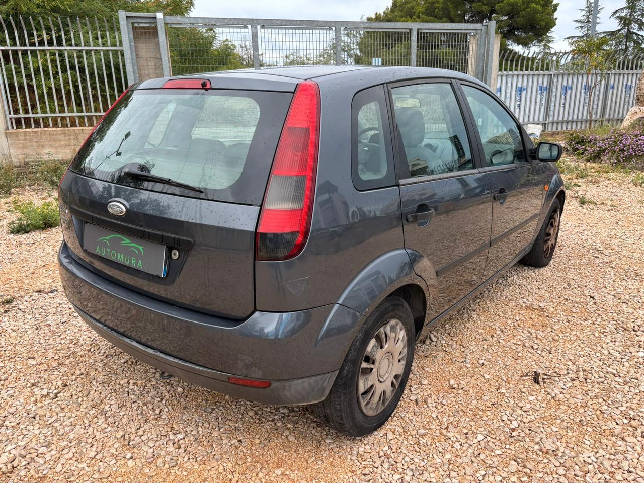 Ford Fiesta 1.2 16V 5p. Ambiente