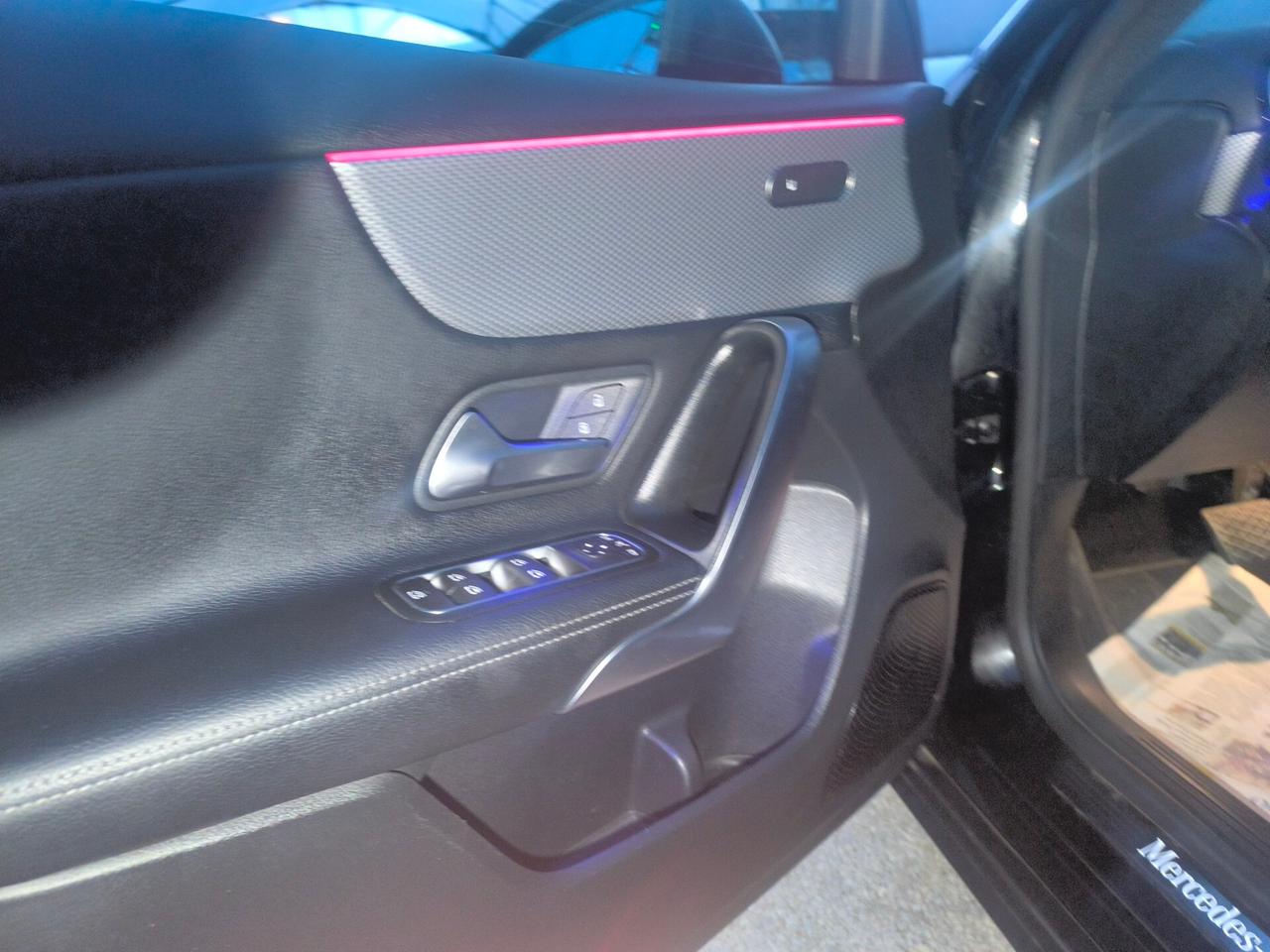 MERCEDES-BENZ A 180d AUTOMATIC SPORT PLUS LED AMBIENT