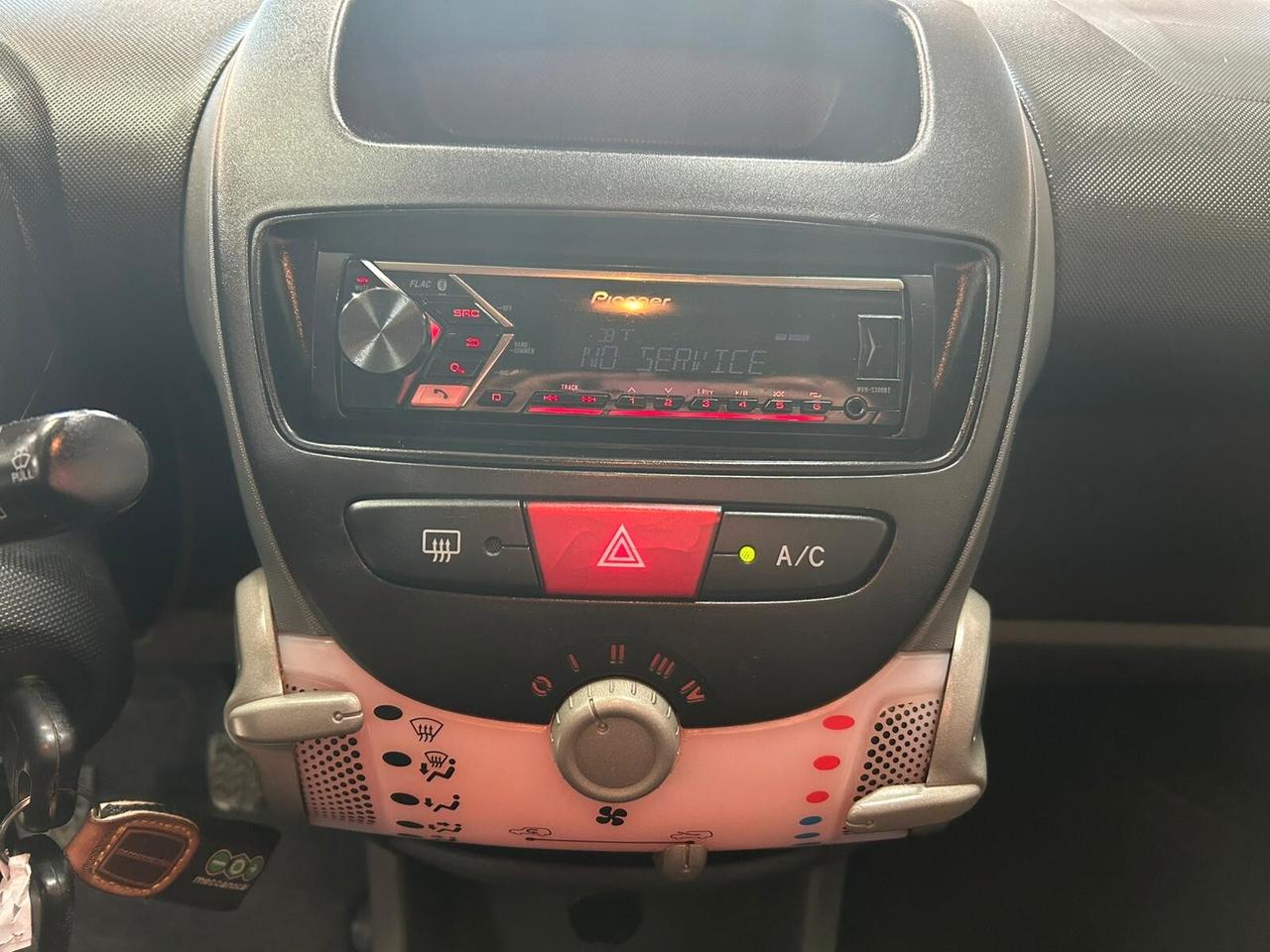 Toyota Aygo 1.0 12V VVT-i 5 porte Sol