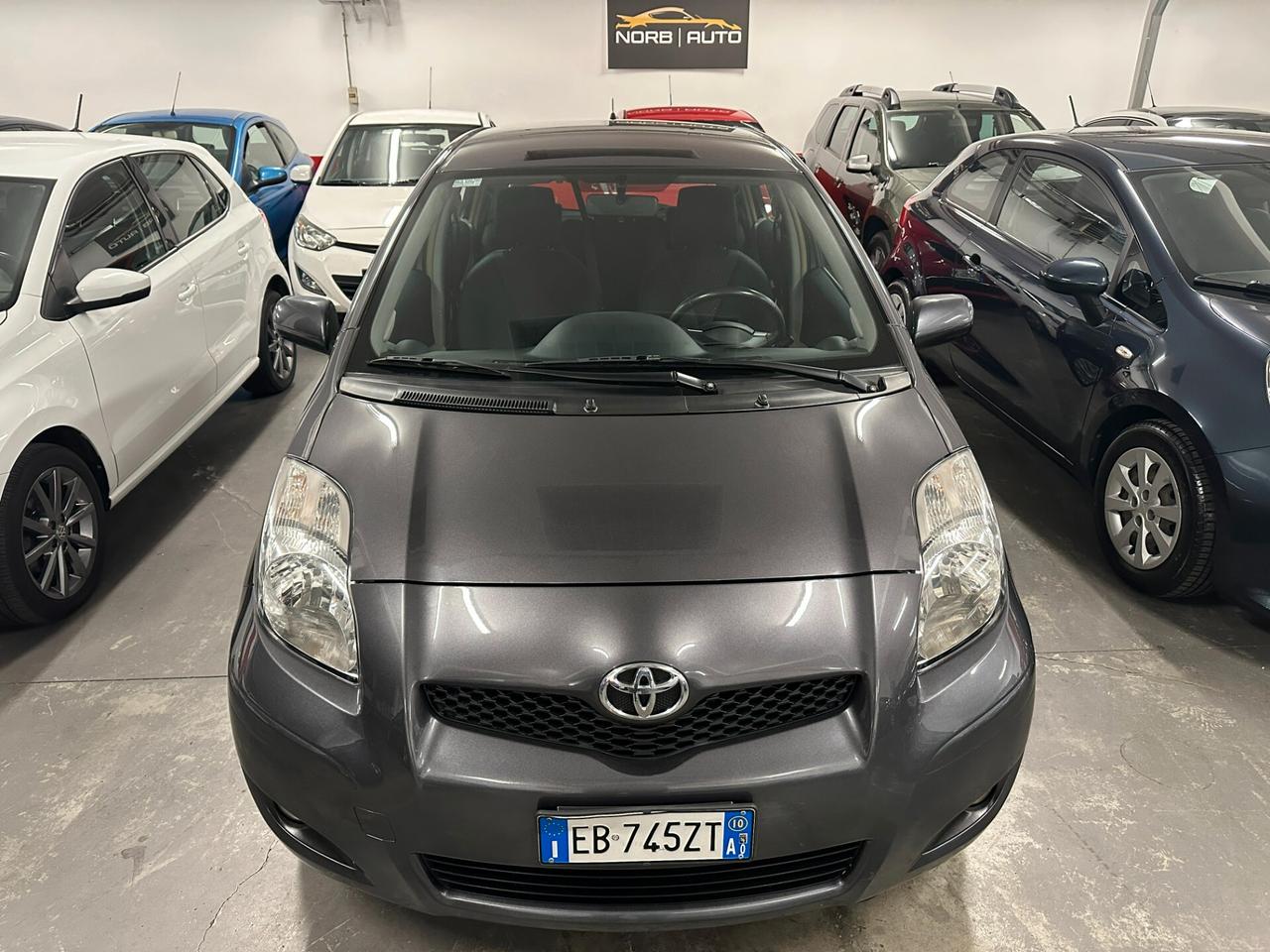 Toyota Yaris 1.3 5 porte Sol