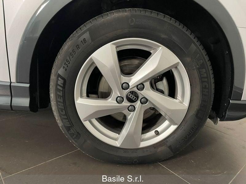 Audi Q3 Q3 35 TDI S tronic Business Advanced